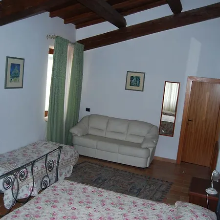 Farm stay Agriturismo La Molinella *